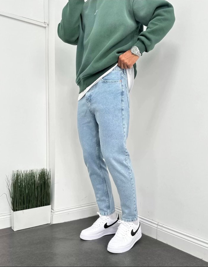 Boyfriend изчистени сини дънки 528- 440